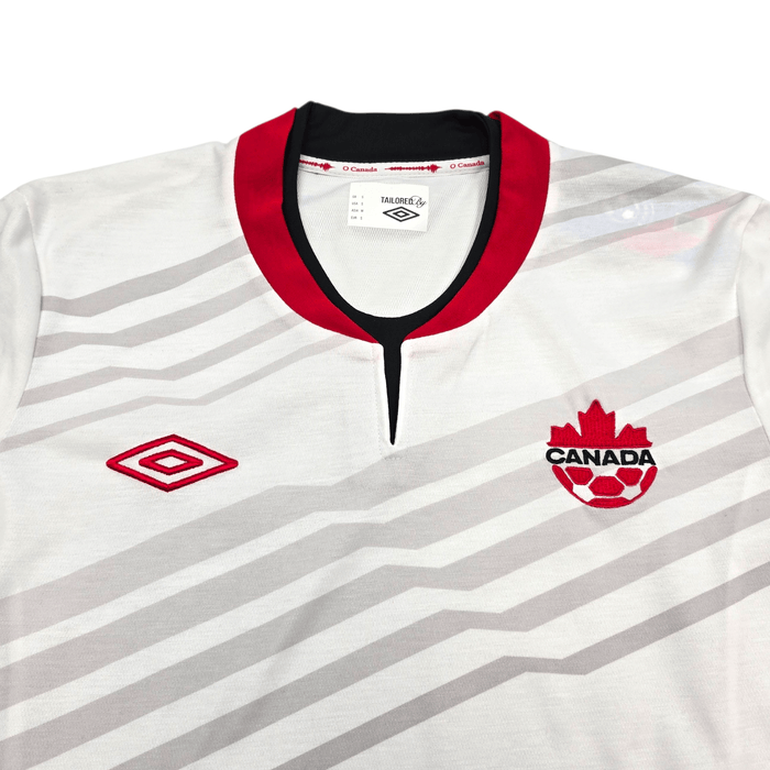 2013/14 Canada Away Football Shirt (S) Umbro - Football Finery - FF304374