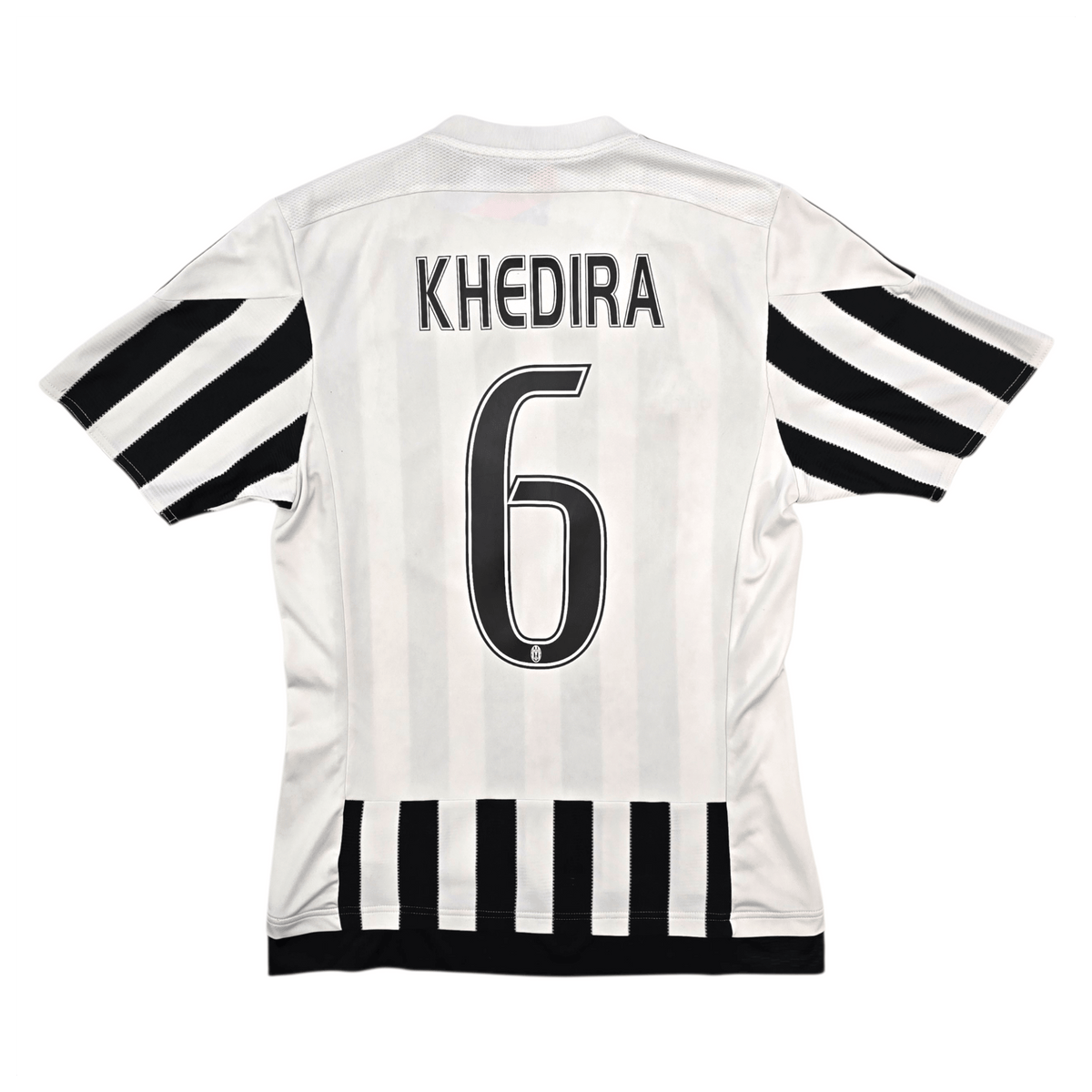 2013/14 Juventus Home Football Shirt (S) Adidas 6 Khedira - Football Finery - FF301681