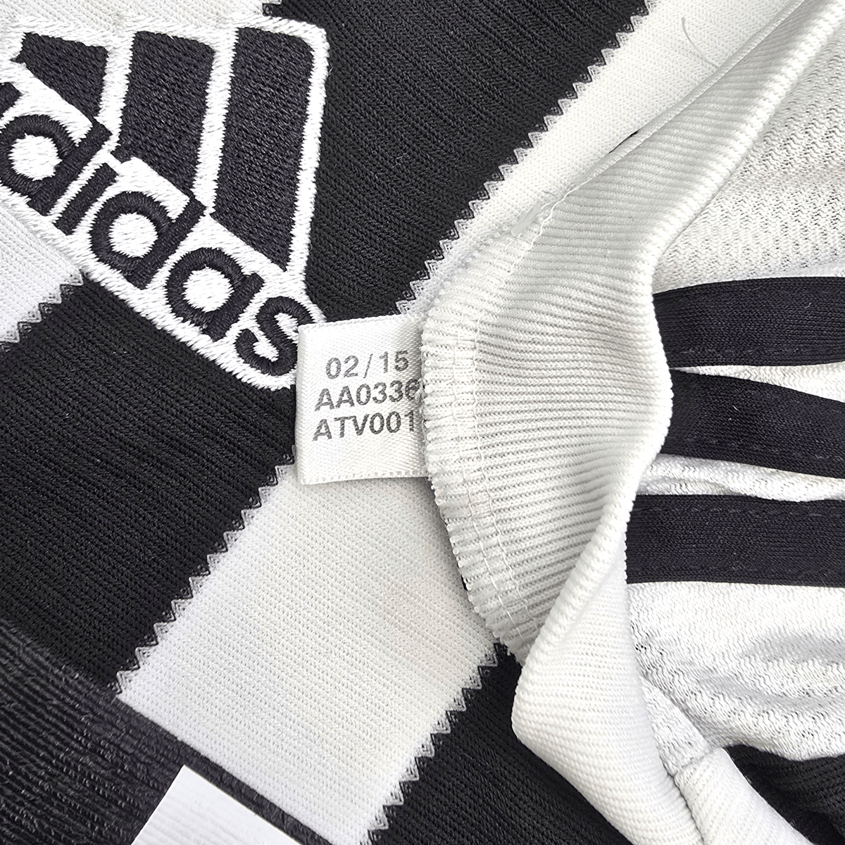 2013/14 Juventus Home Football Shirt (S) Adidas 6 Khedira - Football Finery - FF301681
