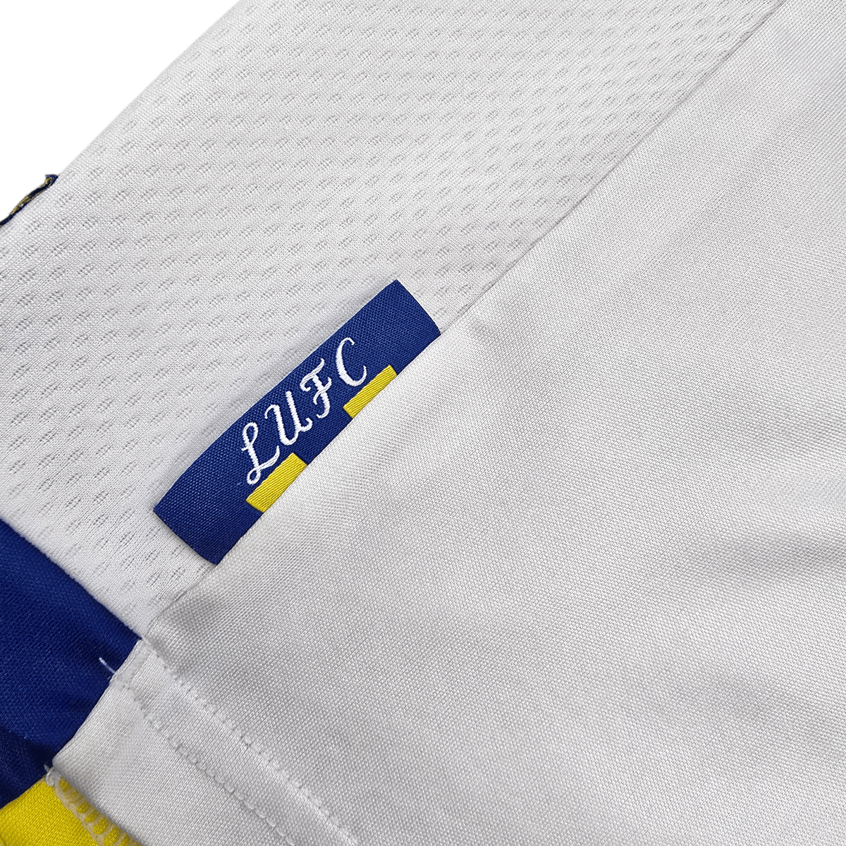 2013/14 Leeds United Home Football Shirt (2XL) Macron 44 McCormack - Football Finery - FF303194
