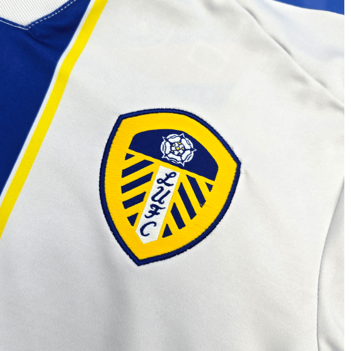 2013/14 Leeds United Home Football Shirt (S) Macron 19 Norris - Football Finery - FF304673