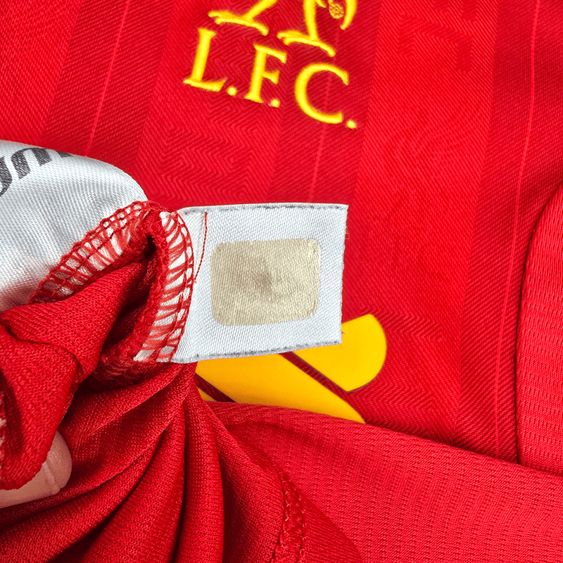 2013/14 Liverpool Home Football Shirt (S) Warrior 7 Suárez - Football Finery - FF301312