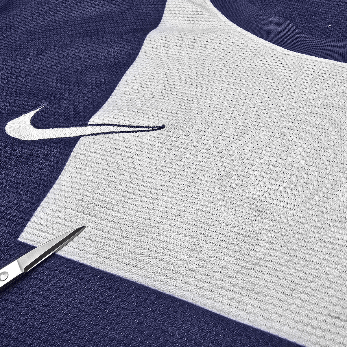 2013/14 PSG Home Football Shirt (XL) Nike 32 Beckham - Football Finery - FF302547