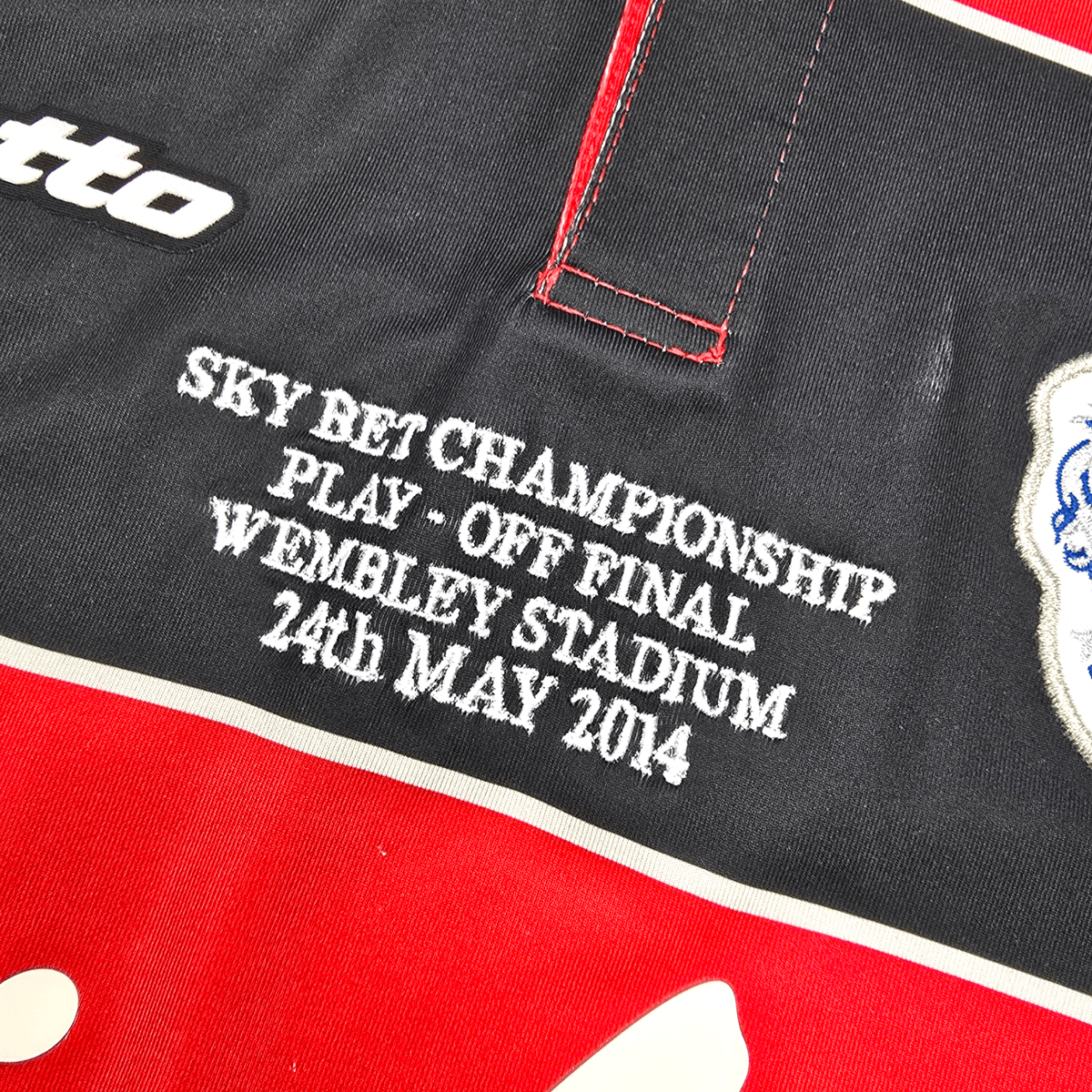 2013/14 Queens Park Rangers Away Football Shirt (XL) Lotto - Football Finery - FF300606