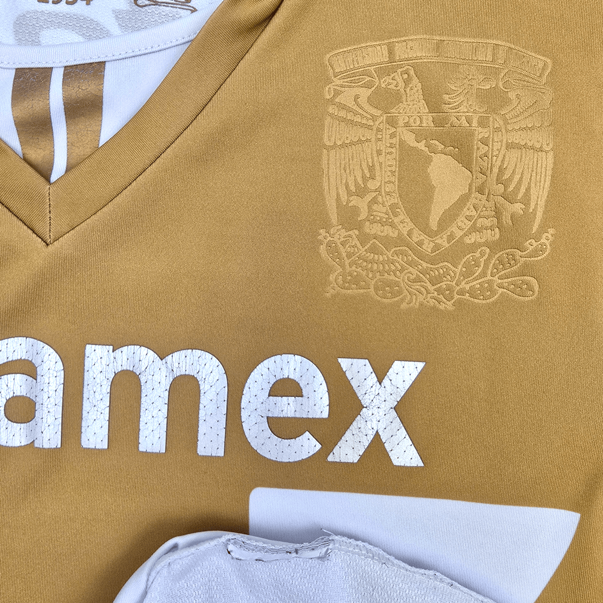 2013/14 UNAM Pumas Home Football Shirt (S) Puma - Football Finery - FF305178