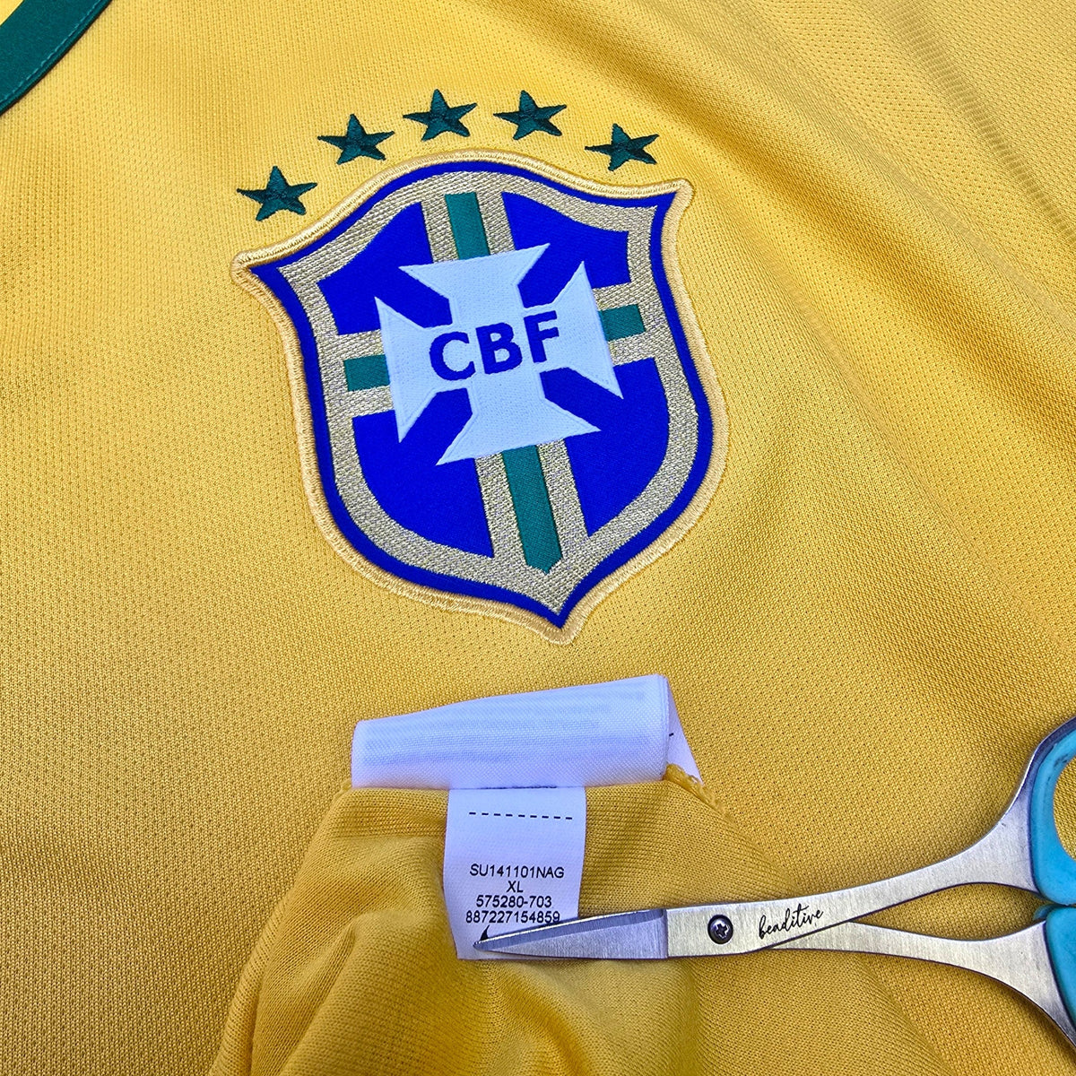 2014/15 Brazil Home Football Shirt (XL) Nike - Football Finery - FF304339