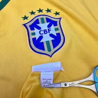2014/15 Brazil Home Football Shirt (XL) Nike - Football Finery - FF304339