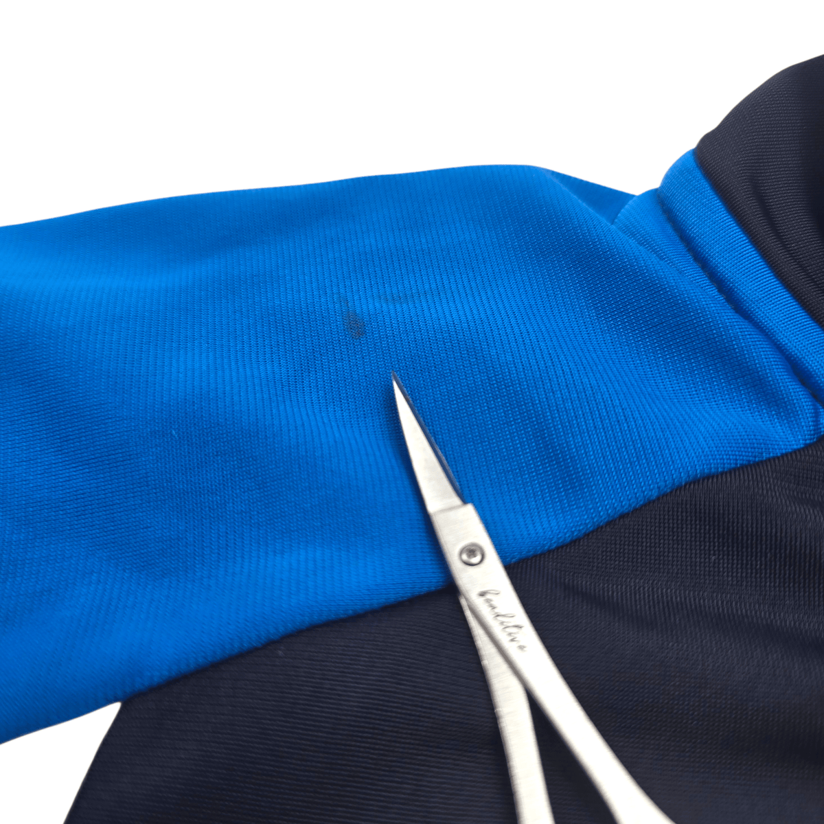 2014/15 Cambridge United Training Jacket (XL) Puma (BNWTs) - Football Finery - FF302580