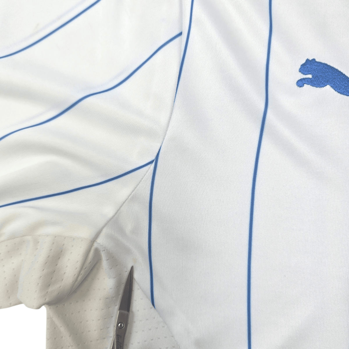 2014/15 Italy Away Football Shirt (M) Puma 21 Pirlo - Football Finery - FF303915