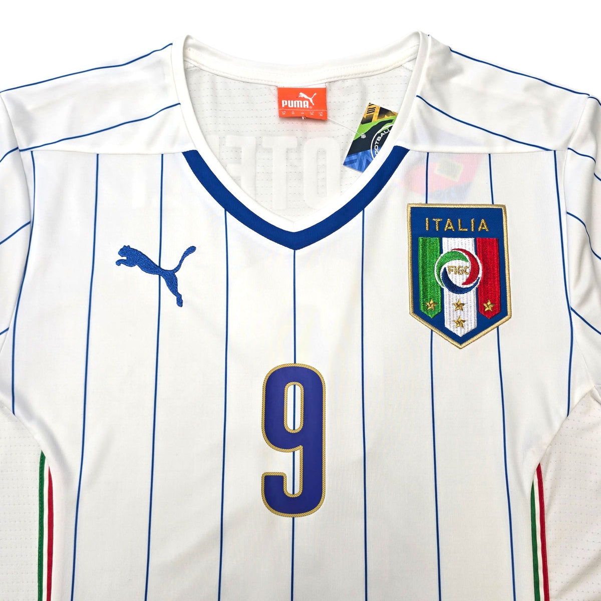 2014/15 Italy Away Football Shirt (M) Puma 9 Balotelli - Football Finery - FF305350