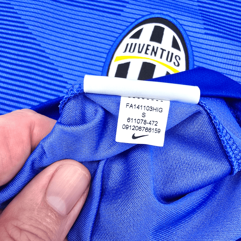2014/15 Juventus Away Football Shirt (L) Nike #21 Pirlo - Football Finery - FF300110