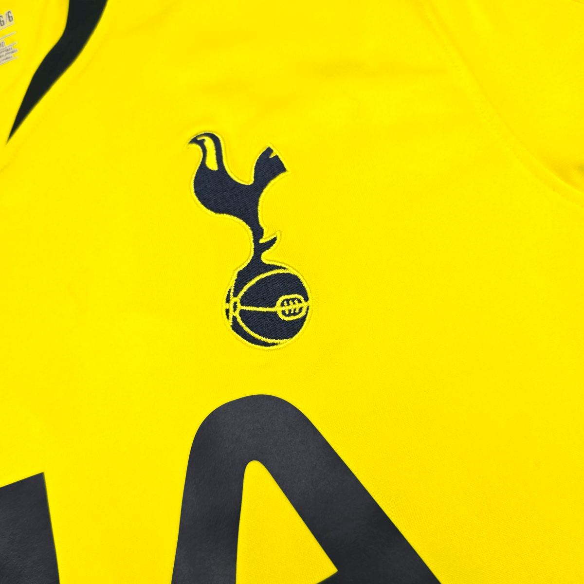 2014/15 Tottenham Hotspur Third Football Shirt (L) Under Armour 19 Dembele - Football Finery - FF301379