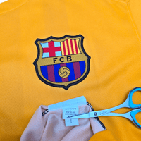 2015/16 Barcelona Away Football Shirt (L) Nike 14 Mascherano - Football Finery - FF303739