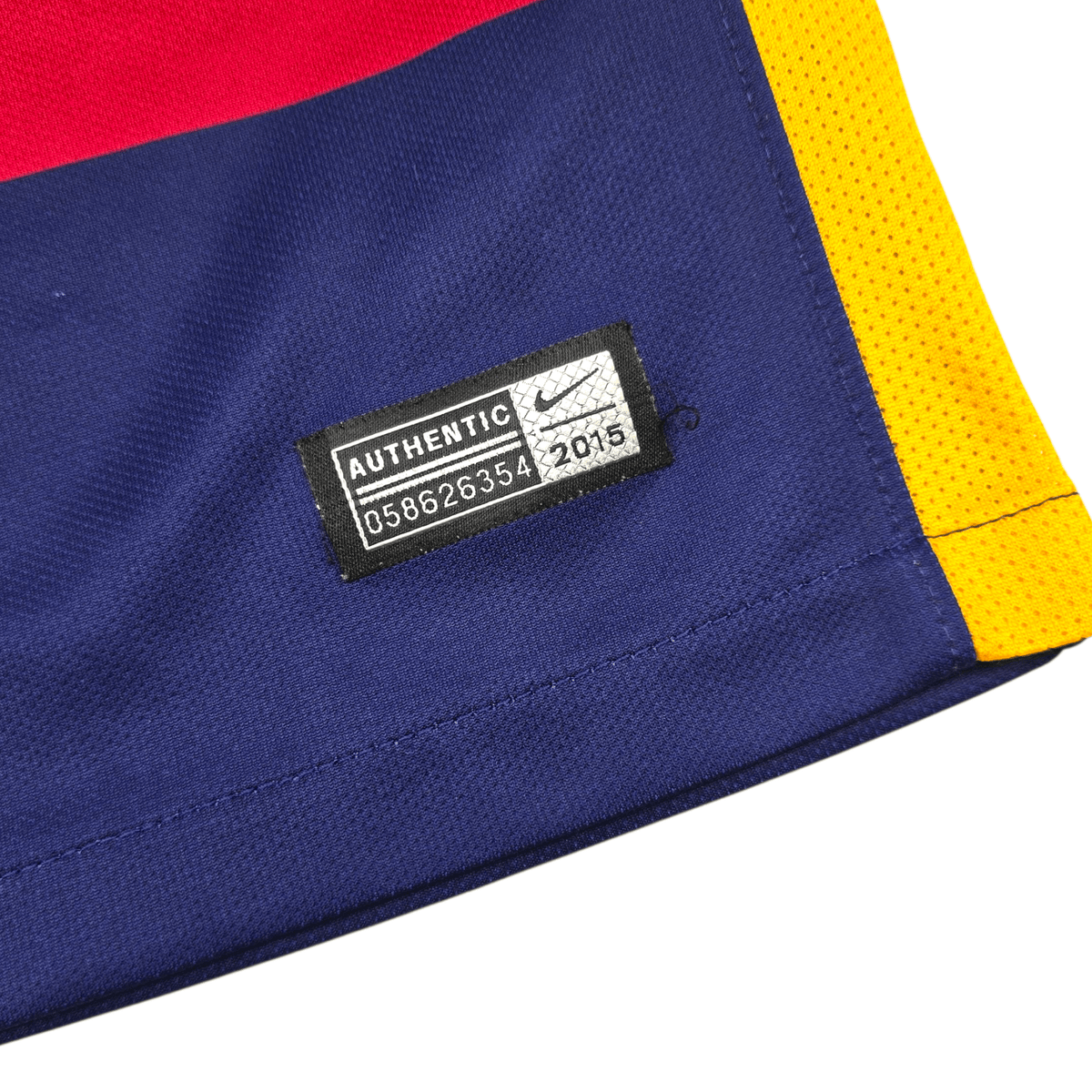 2015/16 Barcelona Home Football Shirt (S) Nike 11 Neymar Jr - Football Finery - FF302661