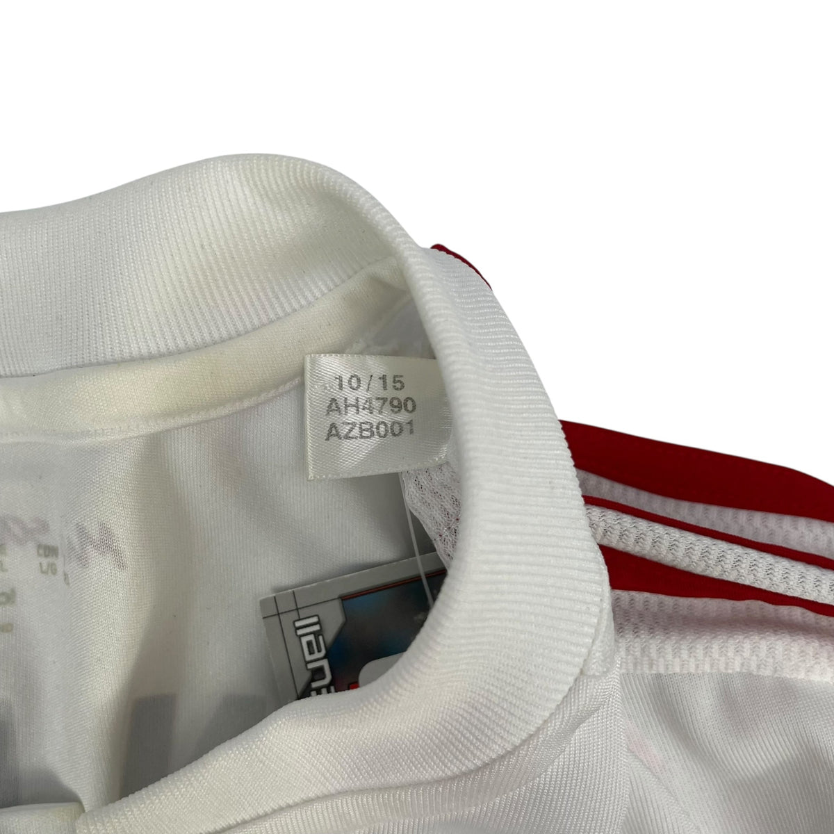 2015/16 Bayern Munich Away Football Shirt (L) Adidas 23 Vidal - Football Finery - FF301268