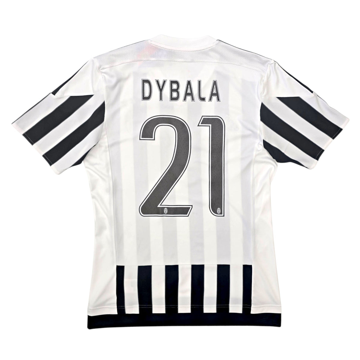 2015/16 Juventus Home Football Shirt (S) Adidas 21 Dybala - Football Finery - FF305678
