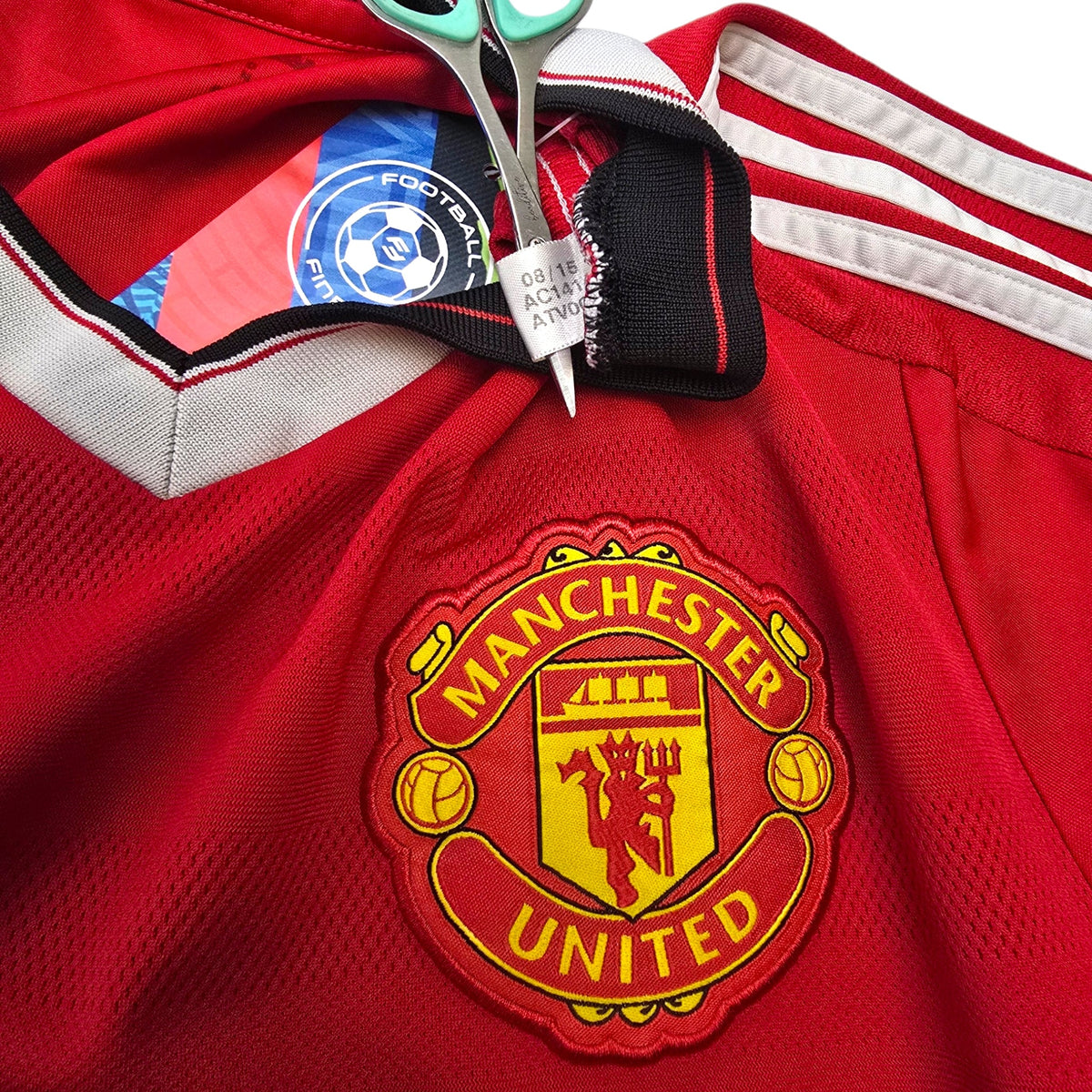 2015/16 Manchester United Home Football Shirt (M) Adidas 8 Mata - Football Finery - FF303890