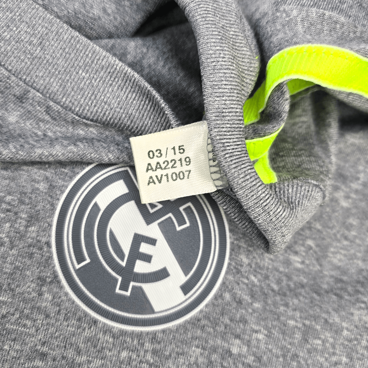 2015/16 Real Madrid Away Football Shirt (L) Adidas 11 Bale - Football Finery - FF302583