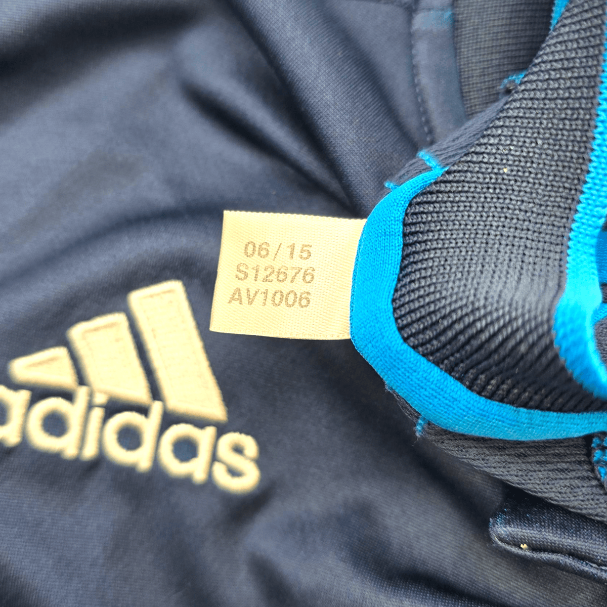 2015/16 Real Madrid Third Football Shirt (L) Adidas #11 Bale - Football Finery - FF300838