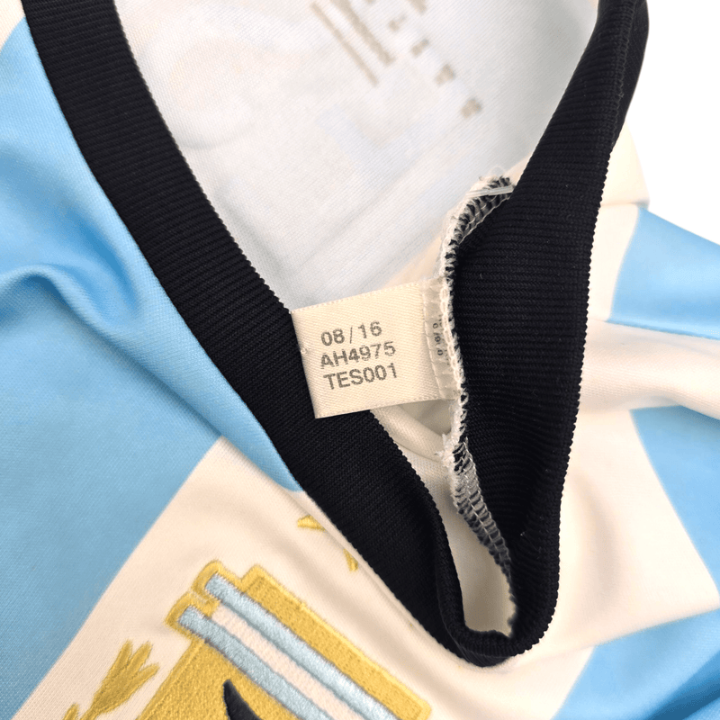 2016/17 Argentina Home Football Shirt (M) Adidas 10 Messi - Football Finery - FF301271