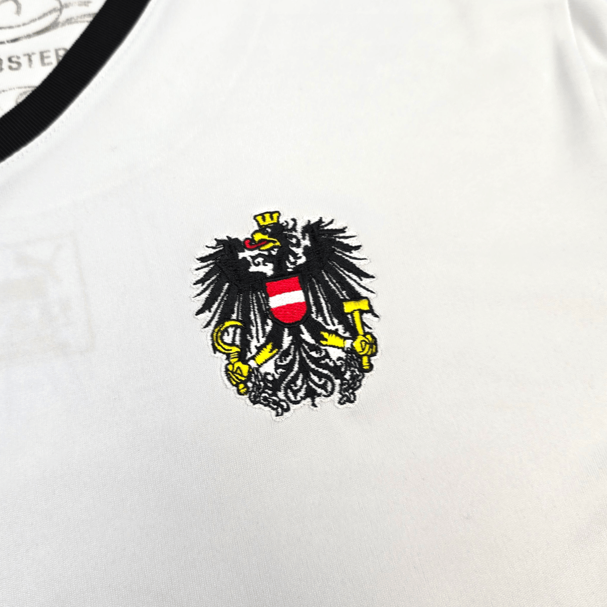 2016/17 Austria Away Football Shirt (L) Puma 8 Alaba - Football Finery - FF302866