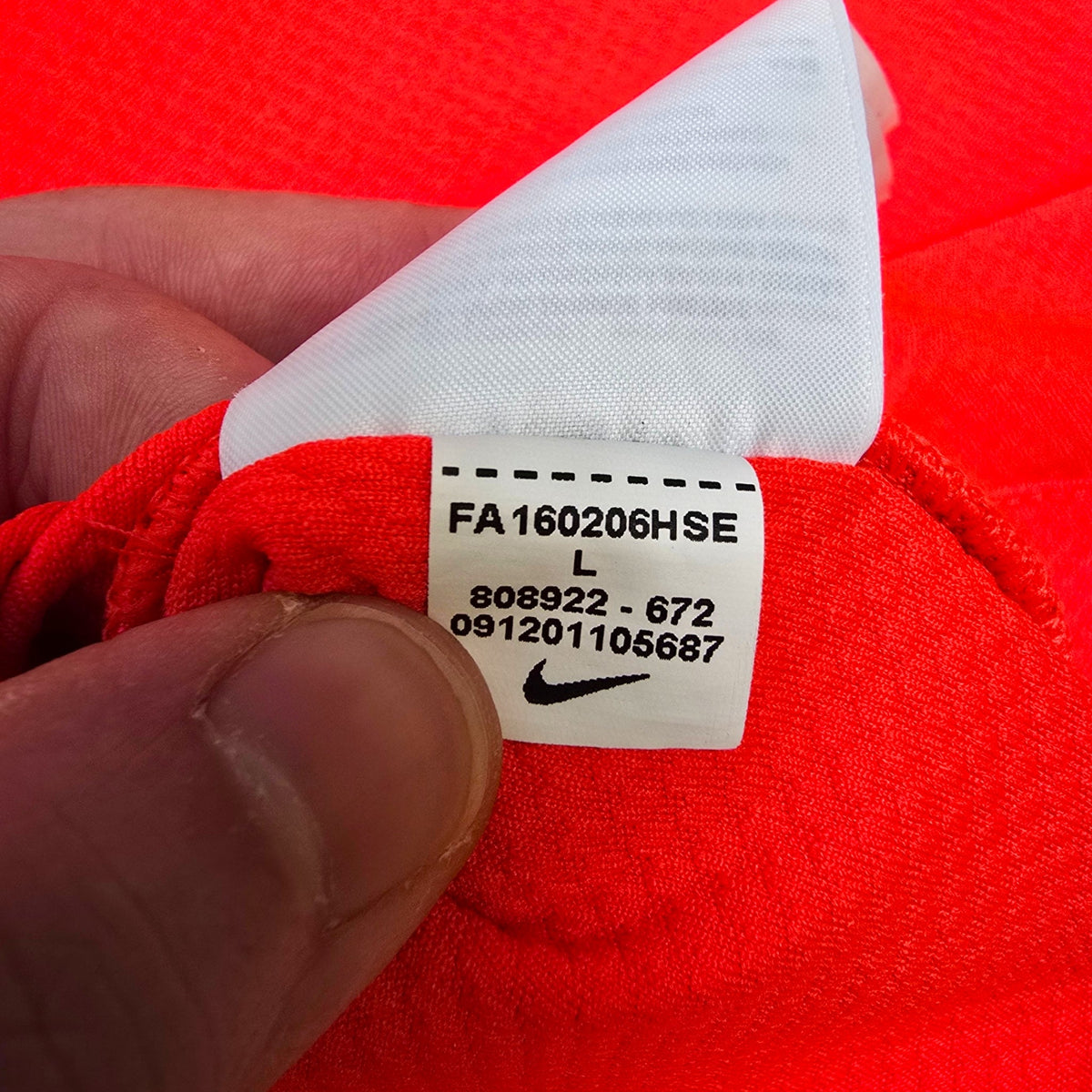 2016/17 Barcelona Training Top (L) Nike - Football Finery - FF306567