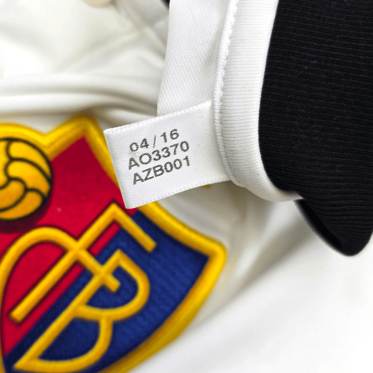 2016/17 FC Basel Away Football Shirt (3XL) Adidas - Football Finery - FF304906