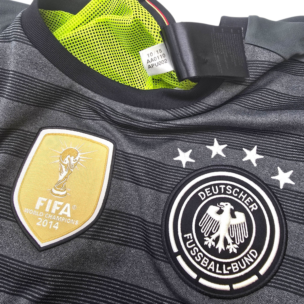 2016/17 Germany Away Football Shirt (XL) Adidas 13 Muller (Reversable) - Football Finery - FF304277