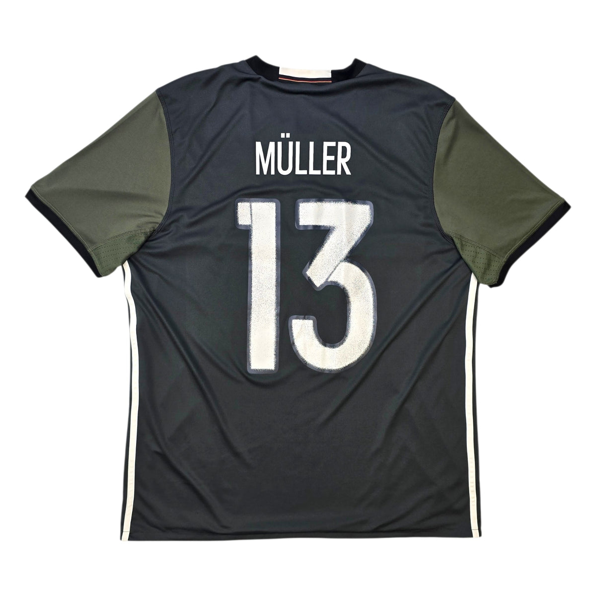 2016/17 Germany Away Football Shirt (XL) Adidas 13 Muller (Reversable) - Football Finery - FF304277