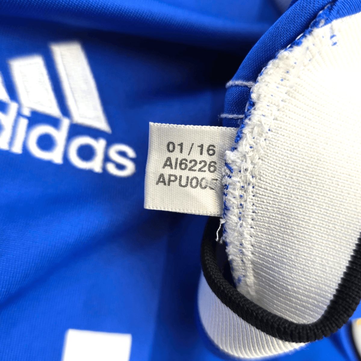 2016/17 Juventus Away Football Shirt (S) Nike 19 Bonucci - Football Finery - FF300708