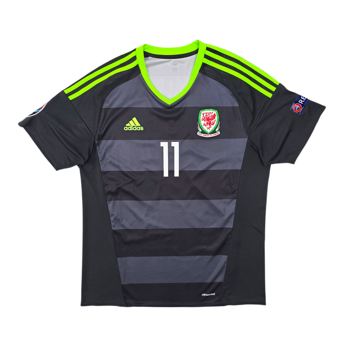 2016/17 Wales Away Football Shirt (L) Adidas 11 Bale - Football Finery - FF303391