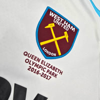 2016/17 West Ham United Away Football Shirt (XL) Umbro #16 Noble - Football Finery - FF204334