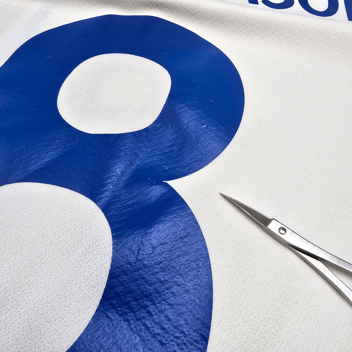 2016/18 Iceland Away Football Shirt (L) Errea 8 B. Bjarnason - Football Finery - FF304289
