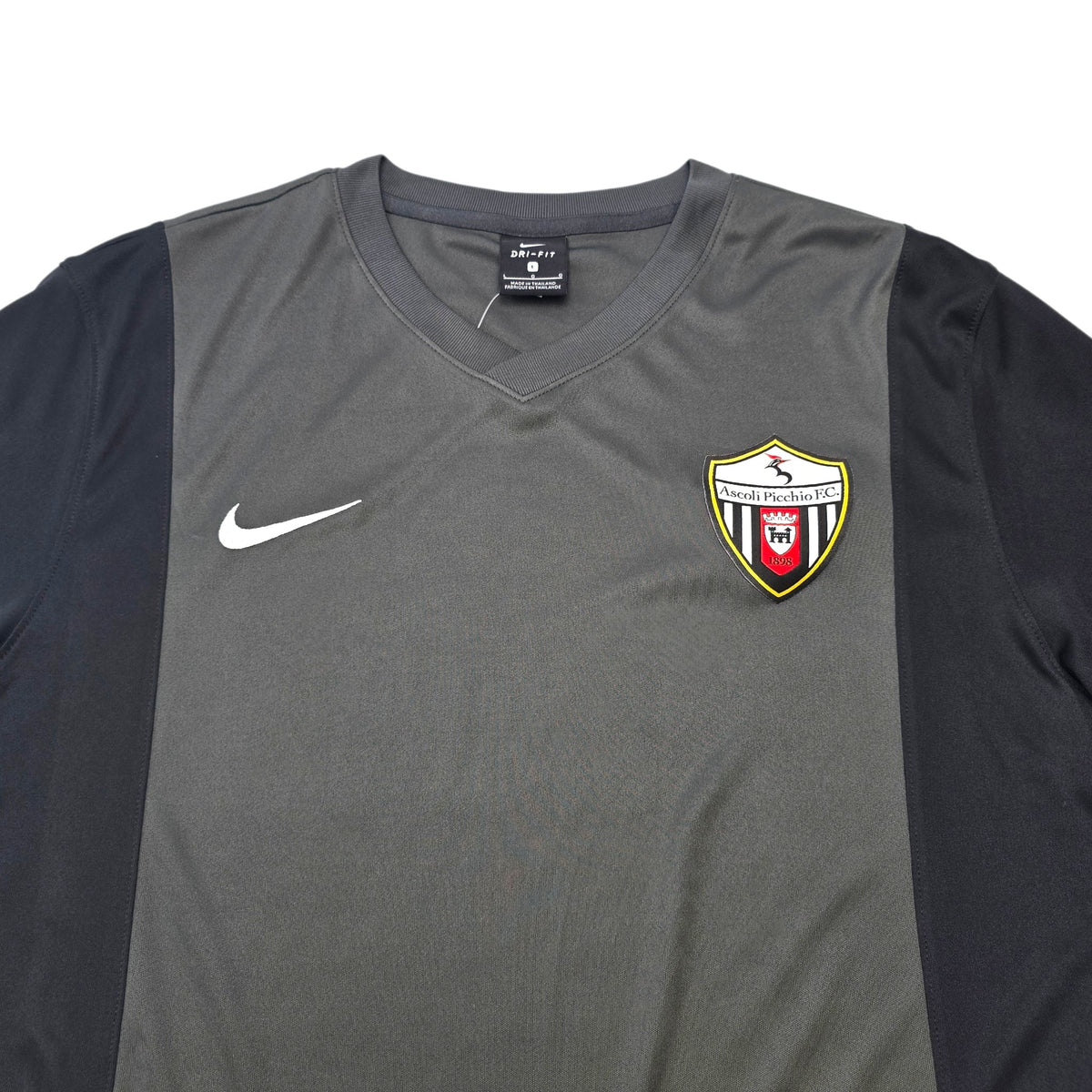 2017/18 Ascoli Third Football Shirt (L) Nike - Football Finery - FF305630
