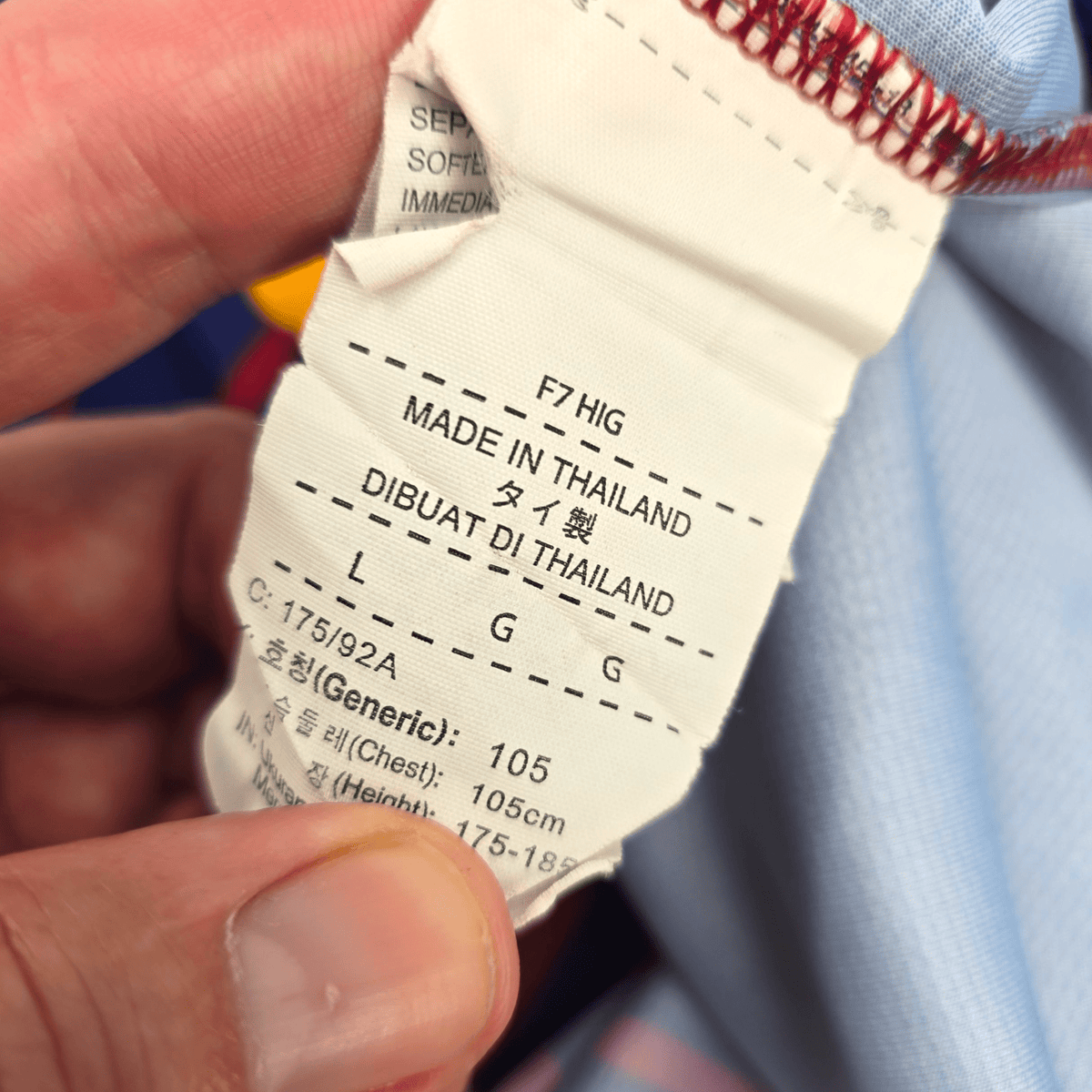 2017/18 Barcelona Home Football Shirt (M) Nike 8 Iniesta - Football Finery - FF302357