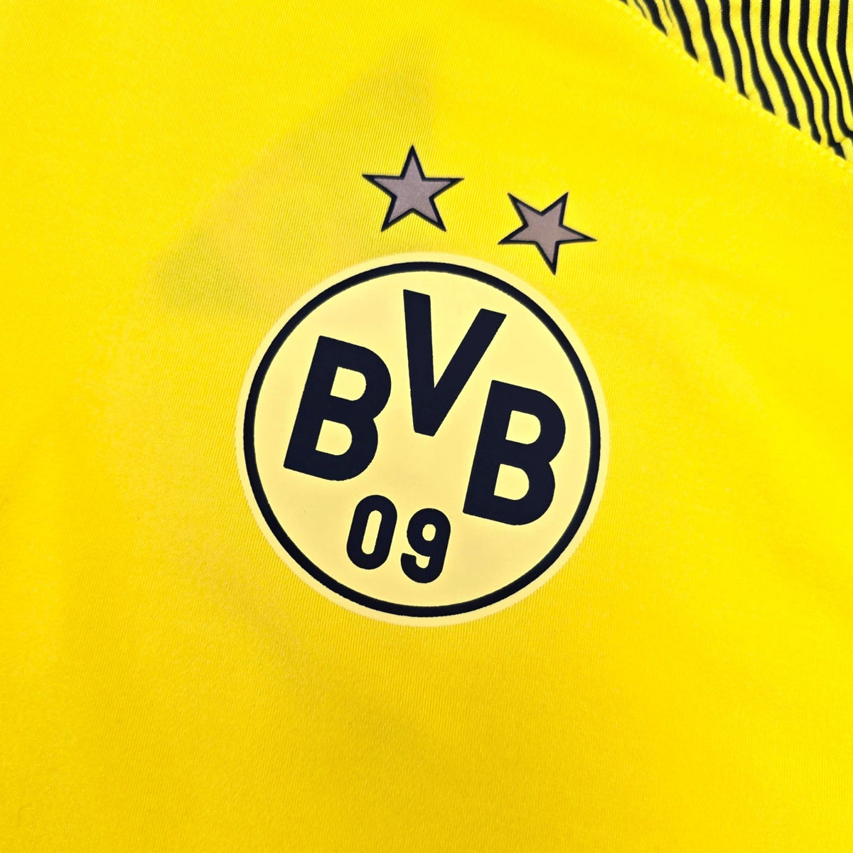 2017/18 Dortmund Training Top (L) Puma - Football Finery - FF307187