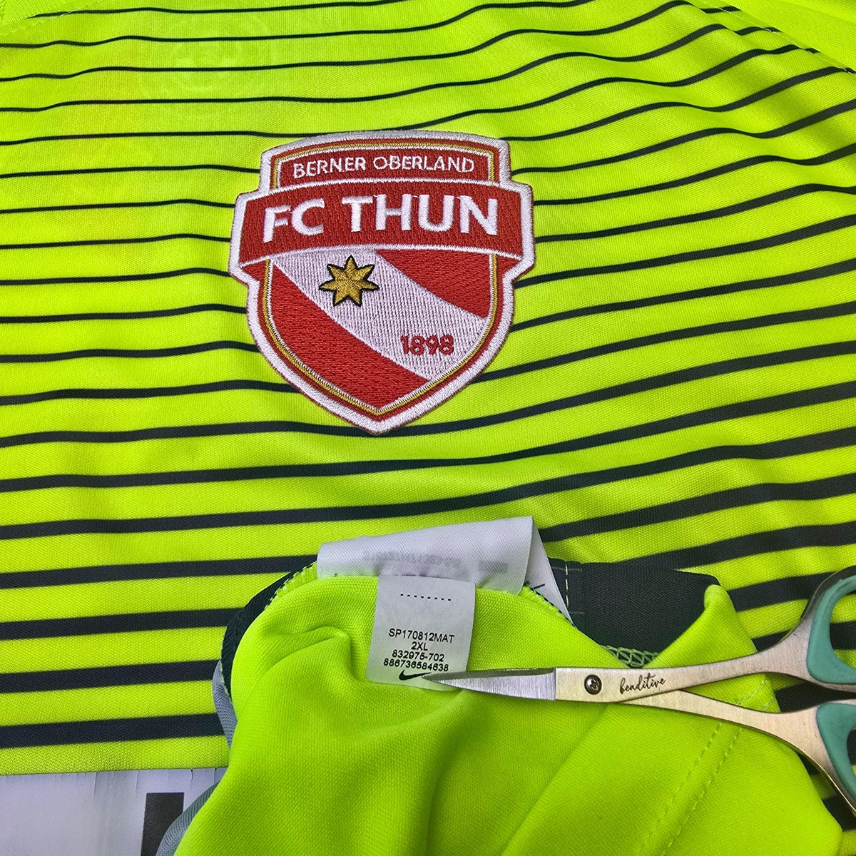 2017/18 FC Thun Away Football Shirt (2XL) Nike - Football Finery - FF304979