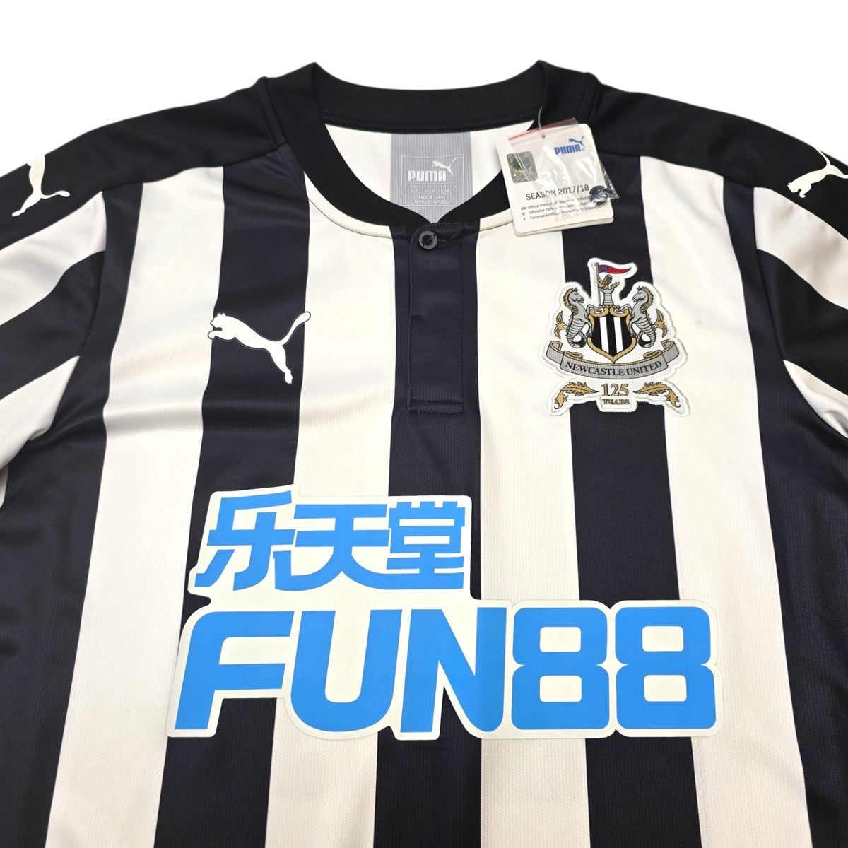 2017/18 Newcastle United Home Football Shirt (S) Puma 11 Ritchie (BNWTs) - Football Finery - FF303882