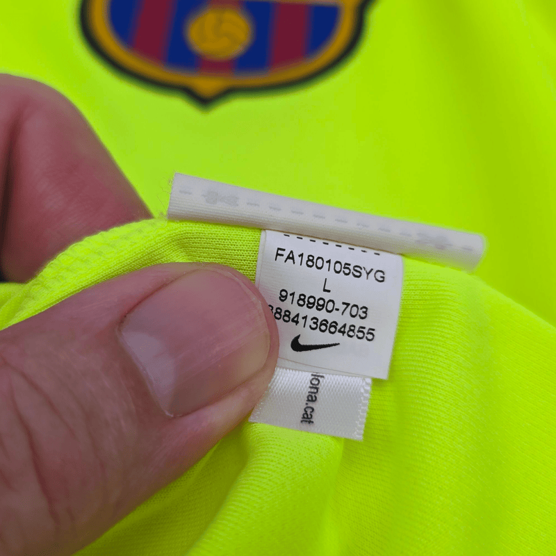 2018/19 Barcelona Away Football Shirt (L) Nike 10 Messi - Football Finery - FF301658