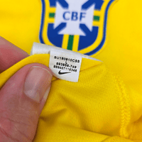 2018/19 Brazil Home Football Shirt (L) Nike 10 Neymar Jr - Football Finery - FF302664