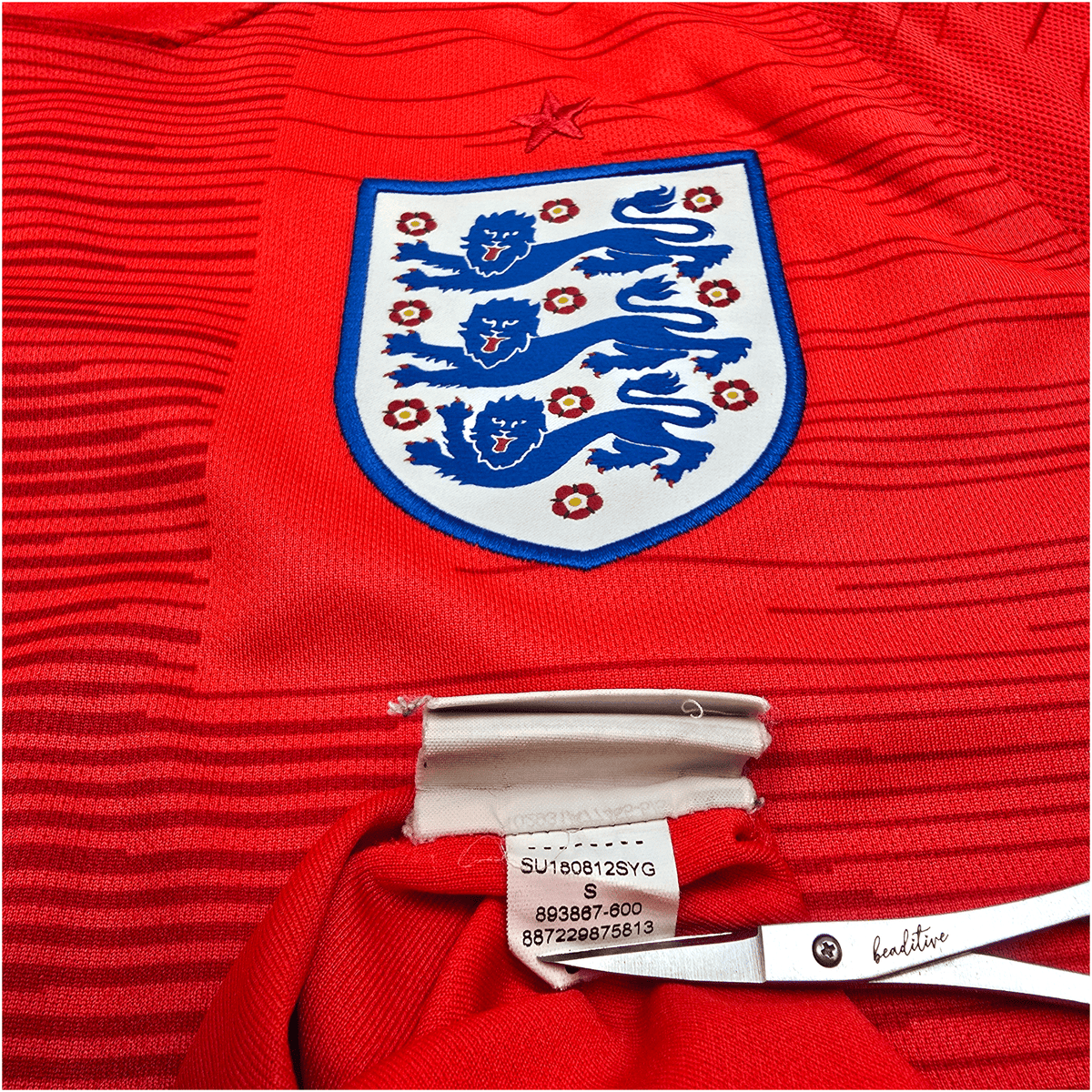2018/19 England Away Football Shirt (S) Nike 11 Vardy - Football Finery - FF303253