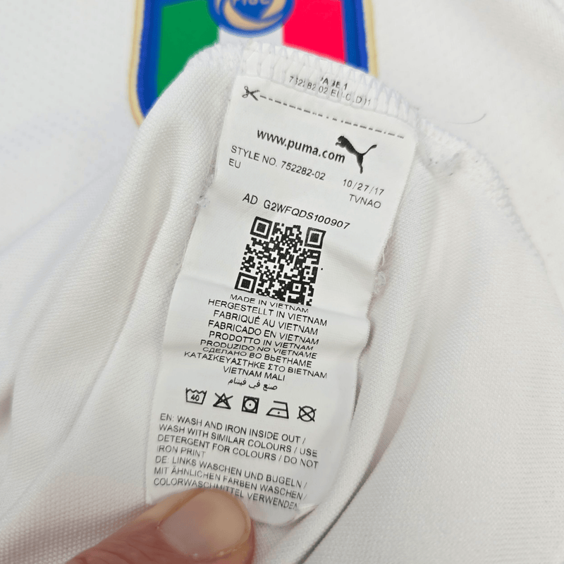 2018/19 Italy Away Football Shirt (XL) Puma 9 Balotelli - Football Finery - FF301688