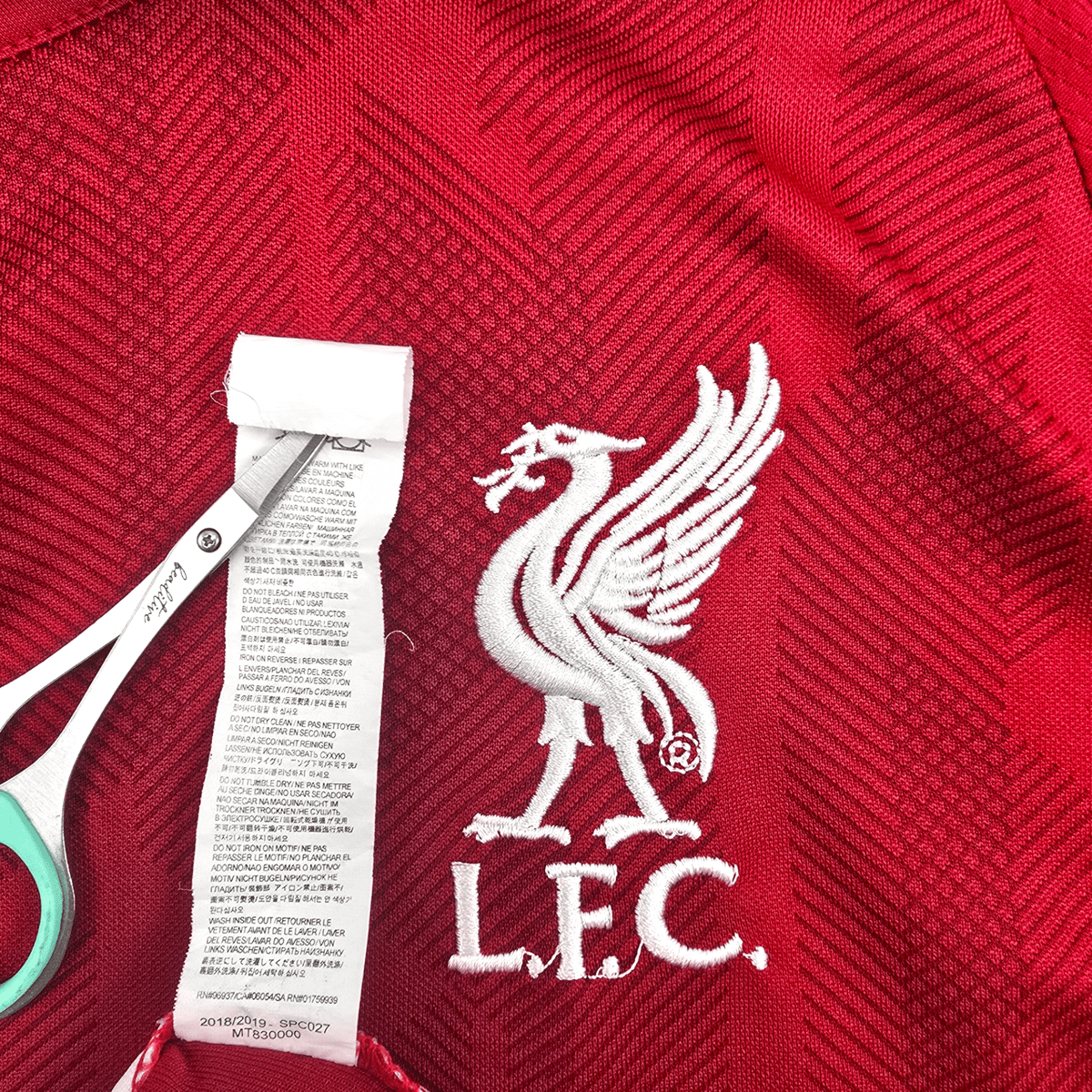 2018/19 Liverpool Home Football Shirt (M) New Balance 11 Salah - Football Finery - FF303988