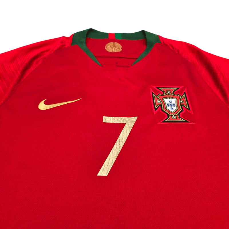 2018/19 Portugal Home Football Shirt (M) Nike 7 Ronaldo - Football Finery - FF302389