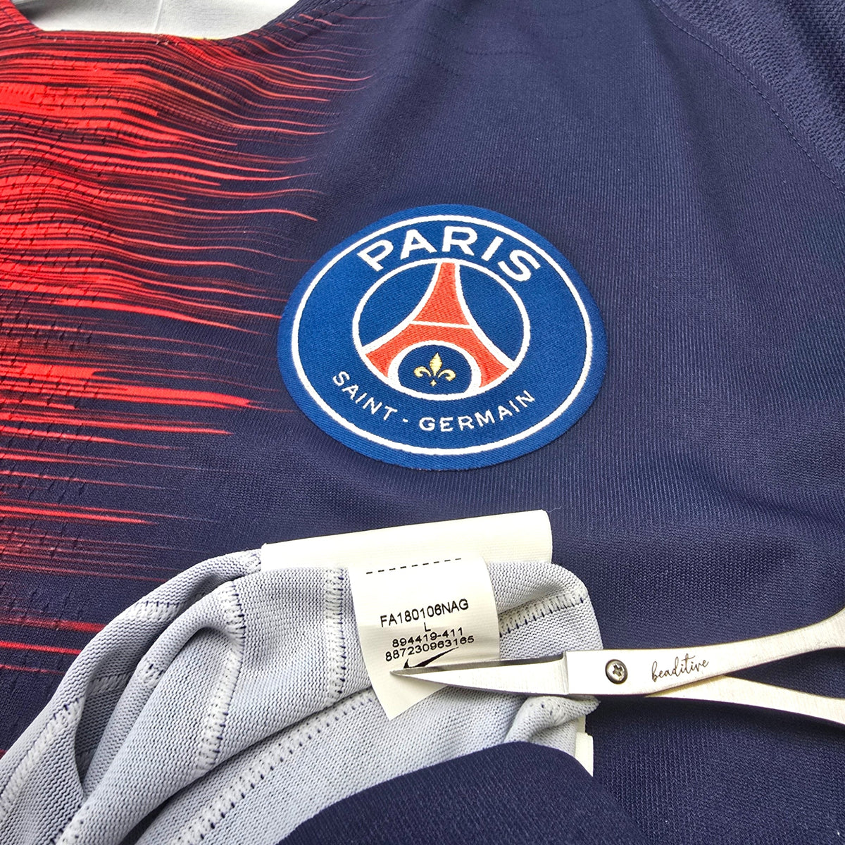 2018/19 PSG Home Football Shirt (L) Nike 9 Cavani (Player Version) - Football Finery - FF306446