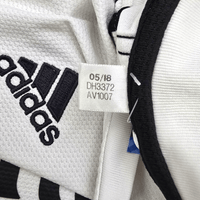 2018/19 Real Madrid Home Football Shirt (L) Adidas 9 Benzema - Football Finery - FF301124