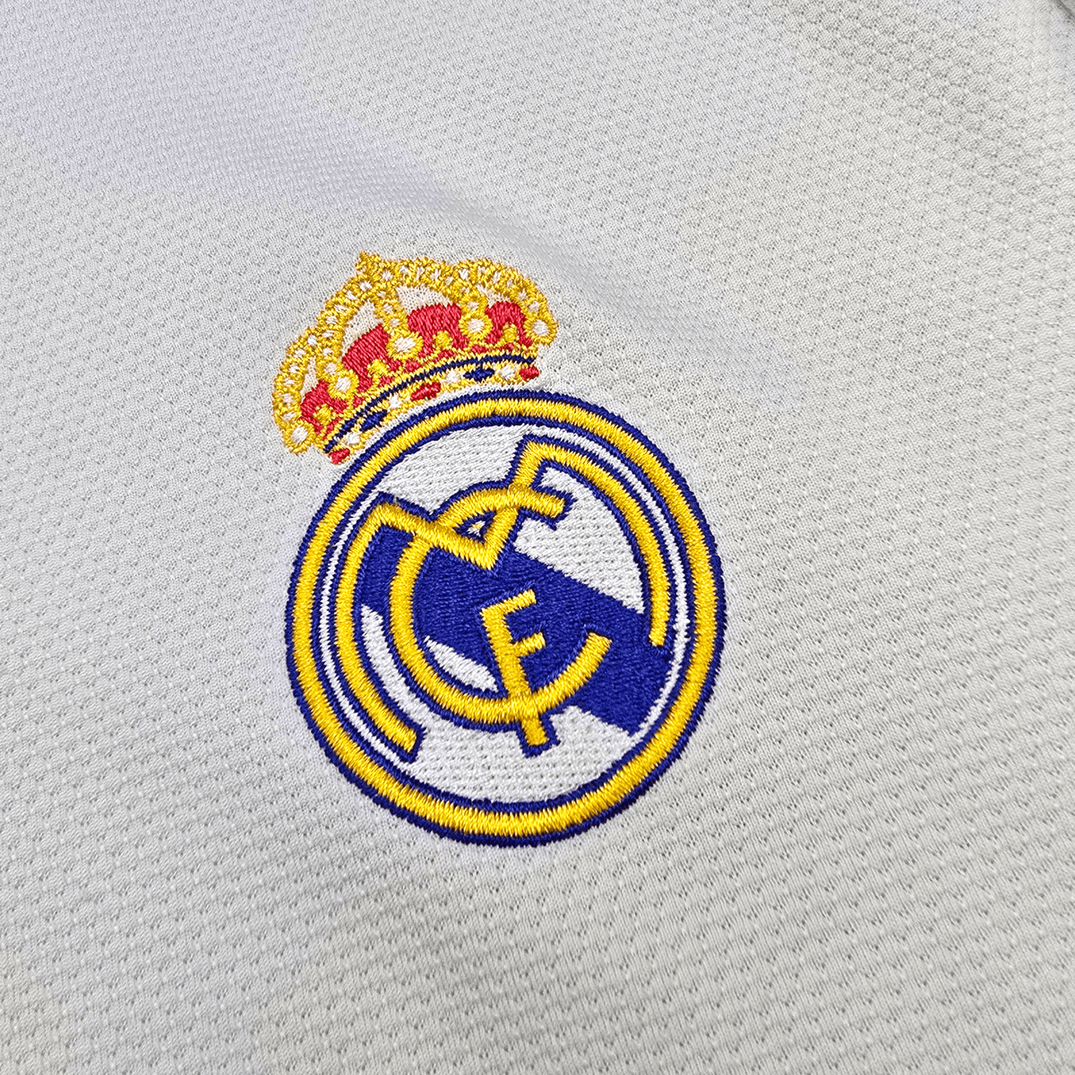 2018/19 Real Madrid Home Football Shirt (L) Adidas 9 Benzema - Football Finery - FF301124