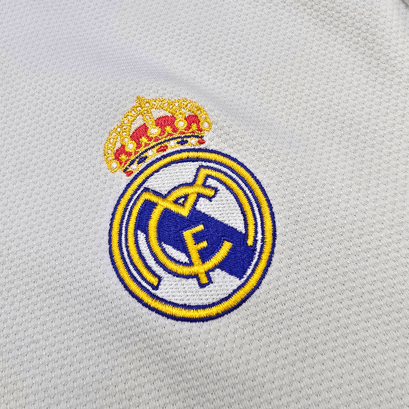 2018/19 Real Madrid Home Football Shirt (L) Adidas 9 Benzema - Football Finery - FF301124