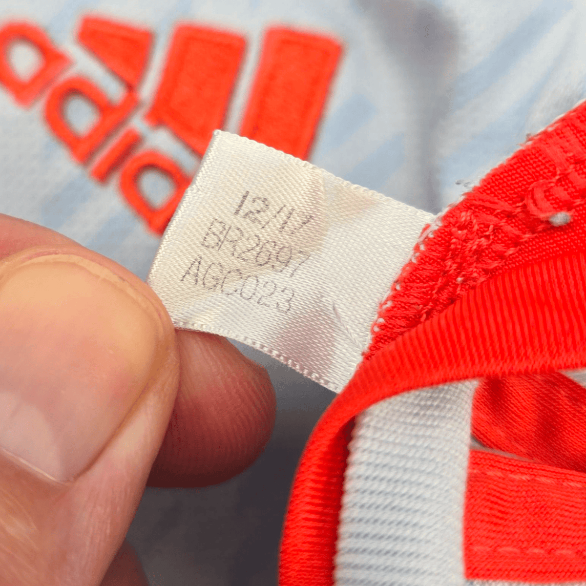 2018/19 Spain Away Football Shirt (M) Adidas 21 Silva - Football Finery - FF301112