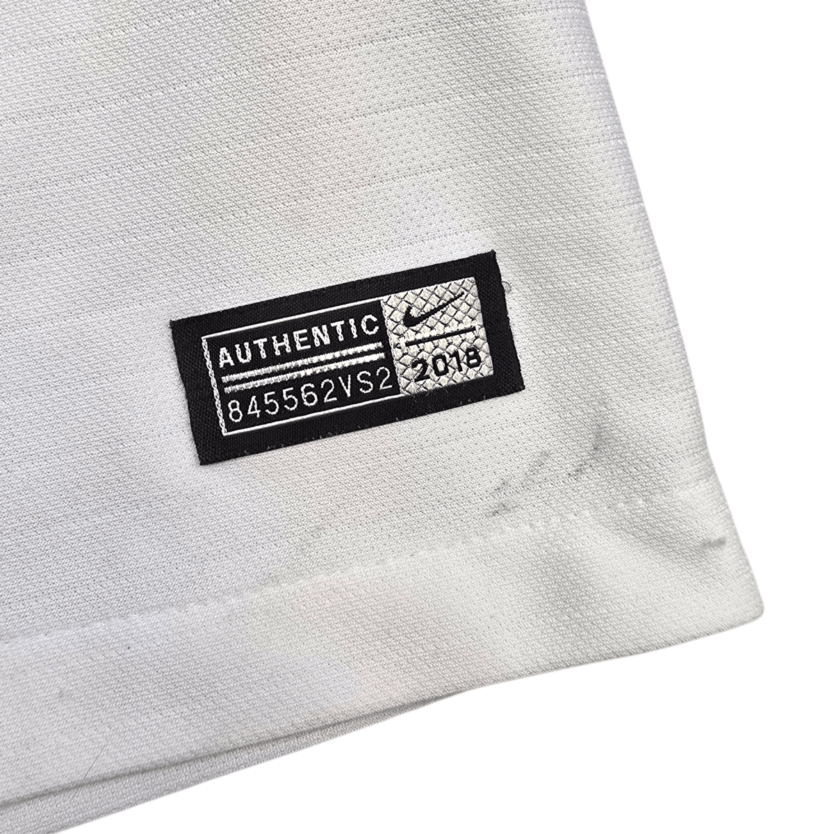 2018/20 England Home Football Shirt (2XL) Nike 8 Henderson - Football Finery - FF304566